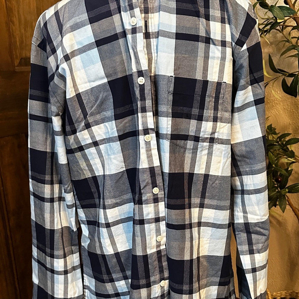 Mens Plaid Dress Shirt by Express in a size Large. Blue Black Gray, Long Sleeve